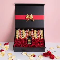 Luxury Prosecco Hamper With Red Roses And Chocolates