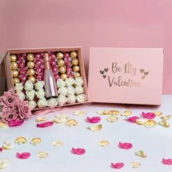 Be My Valentine Pink Luxury Prosecco Hamper With Roses And Chocolates