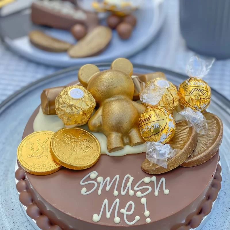 Mini Gold Chocolate Smash Cake - Image 3