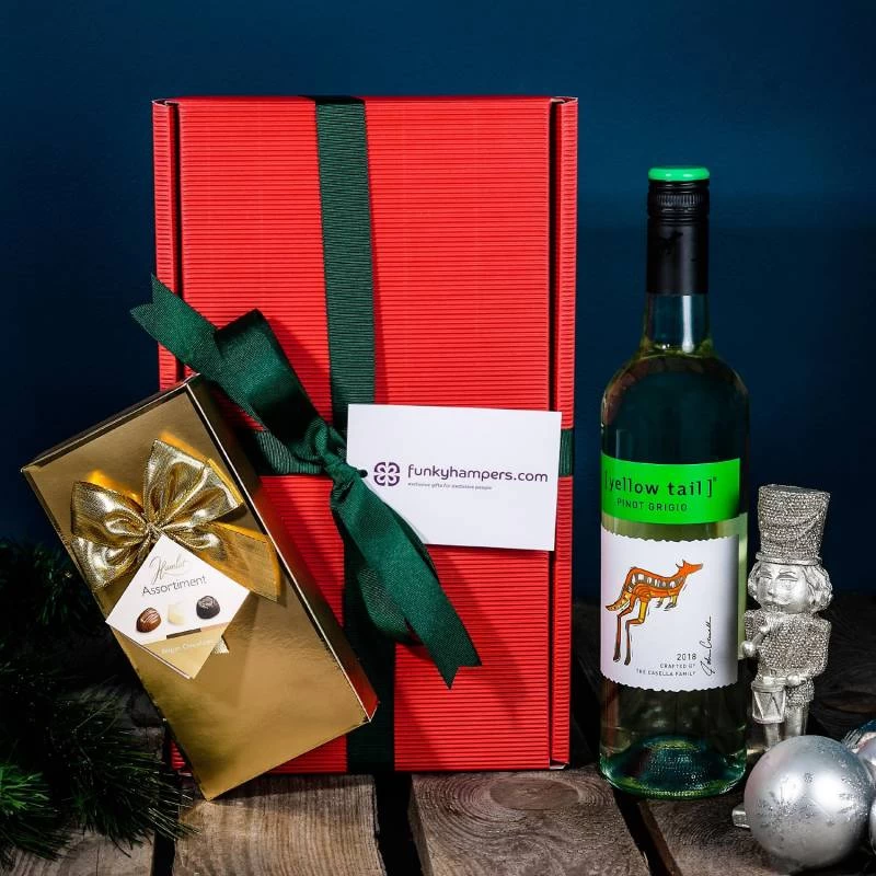 Christmas White Wine And Belgian Chocolates Hamper